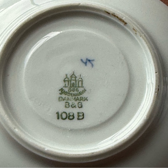 Vintage Bing & Grondahl Empire Demitasse Teacup & Saucer Denmark #108 - Picture 10 of 12
